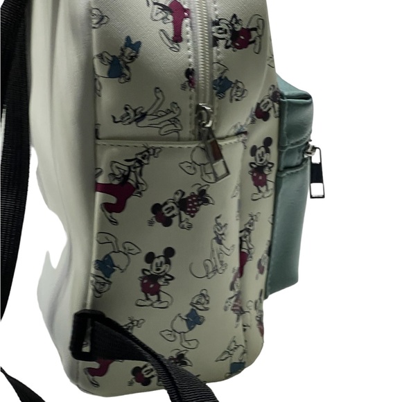 Disney backpack - clean in and out - EUC - used once BAGSBIN1 main image 14
